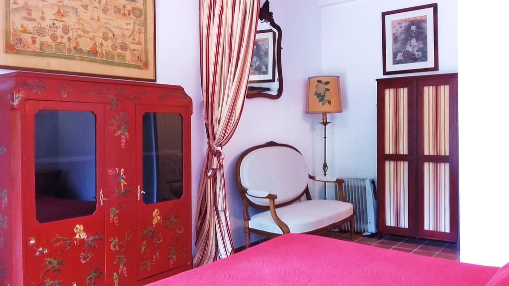 Le Vieux Vauvert Bed and Breakfast Rochecorbon Exteriör bild