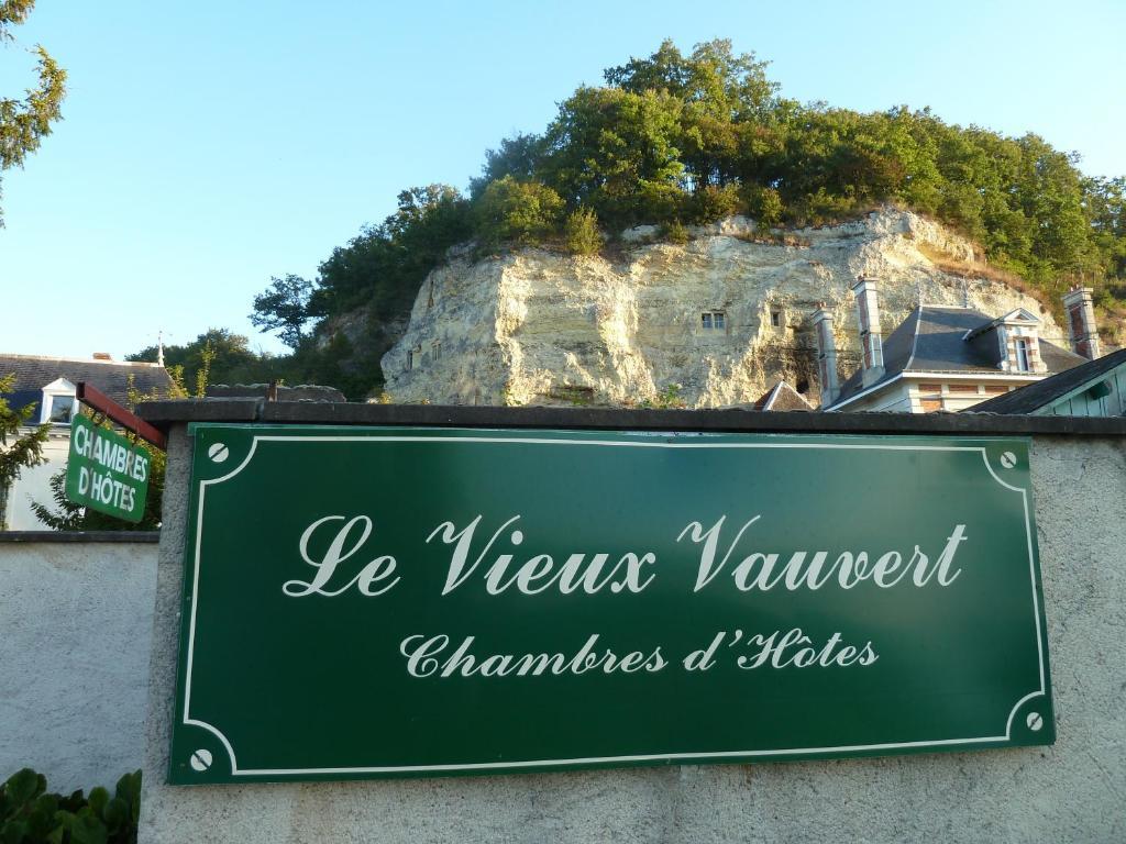 Le Vieux Vauvert Bed and Breakfast Rochecorbon Exteriör bild